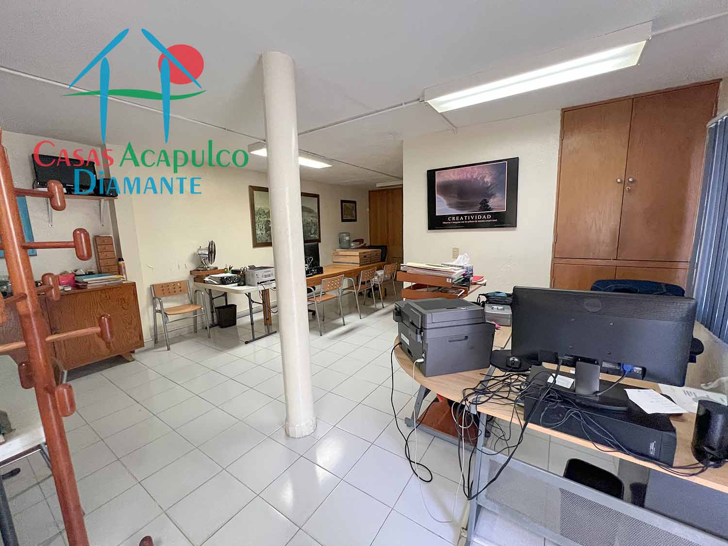 Centro Escolar La Paz sección secundaria - Oficinas 1